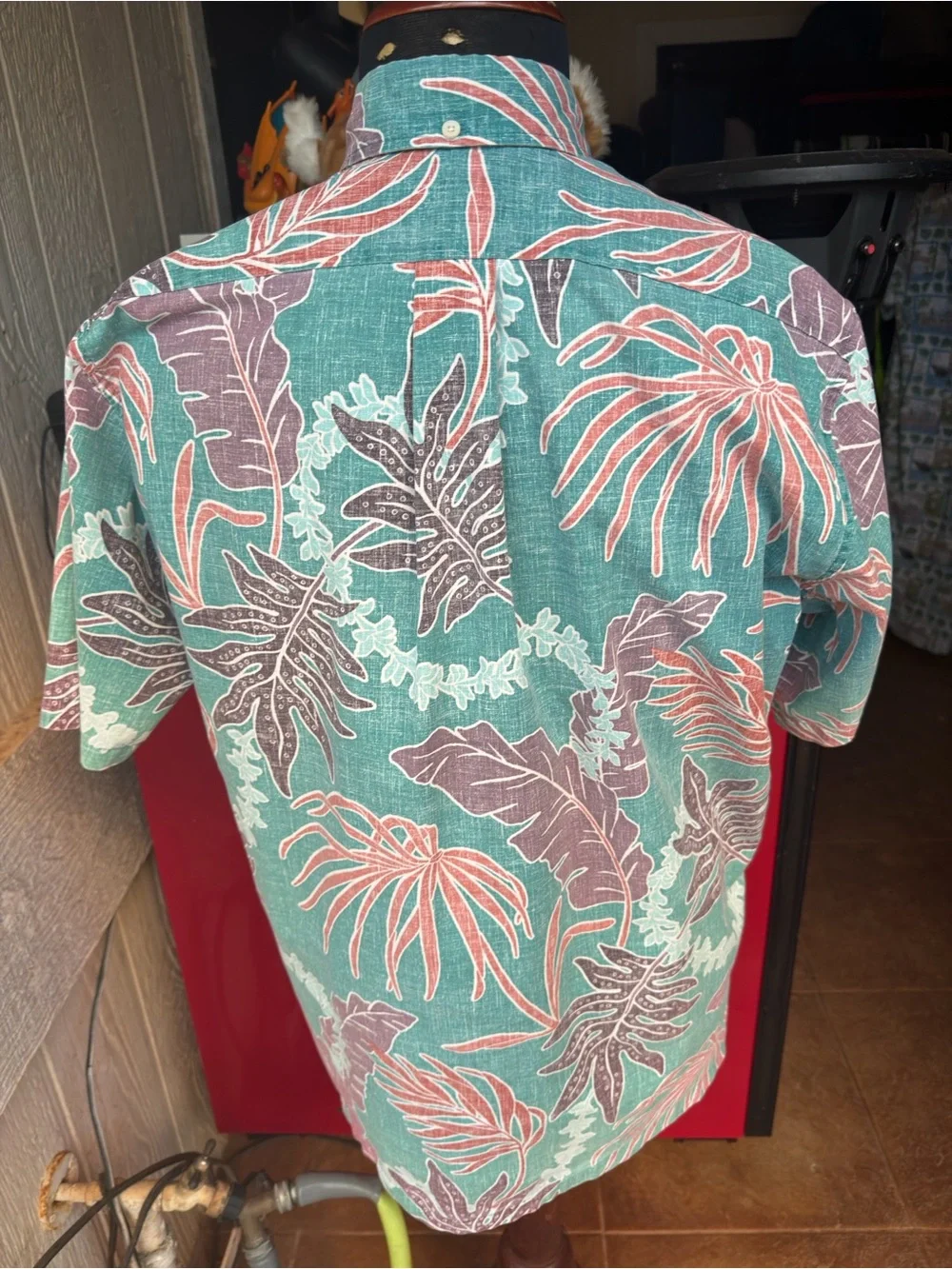 PreOwned Reyn Spooner Classic Hawaiian Print Multicolored Pullover Men's Medium